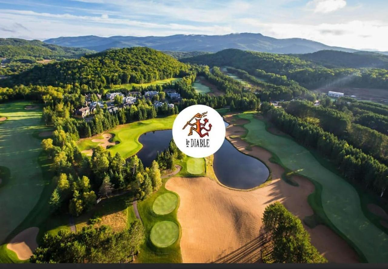 Holiday home O Tremblant Enjoy The Warmth Of A Fireplace